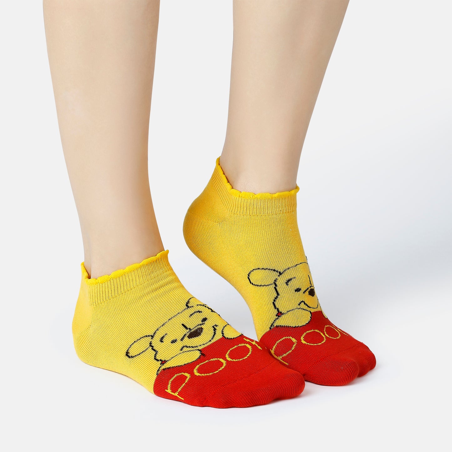 Women’s Winnie The Pooh Themed Ankle Socks