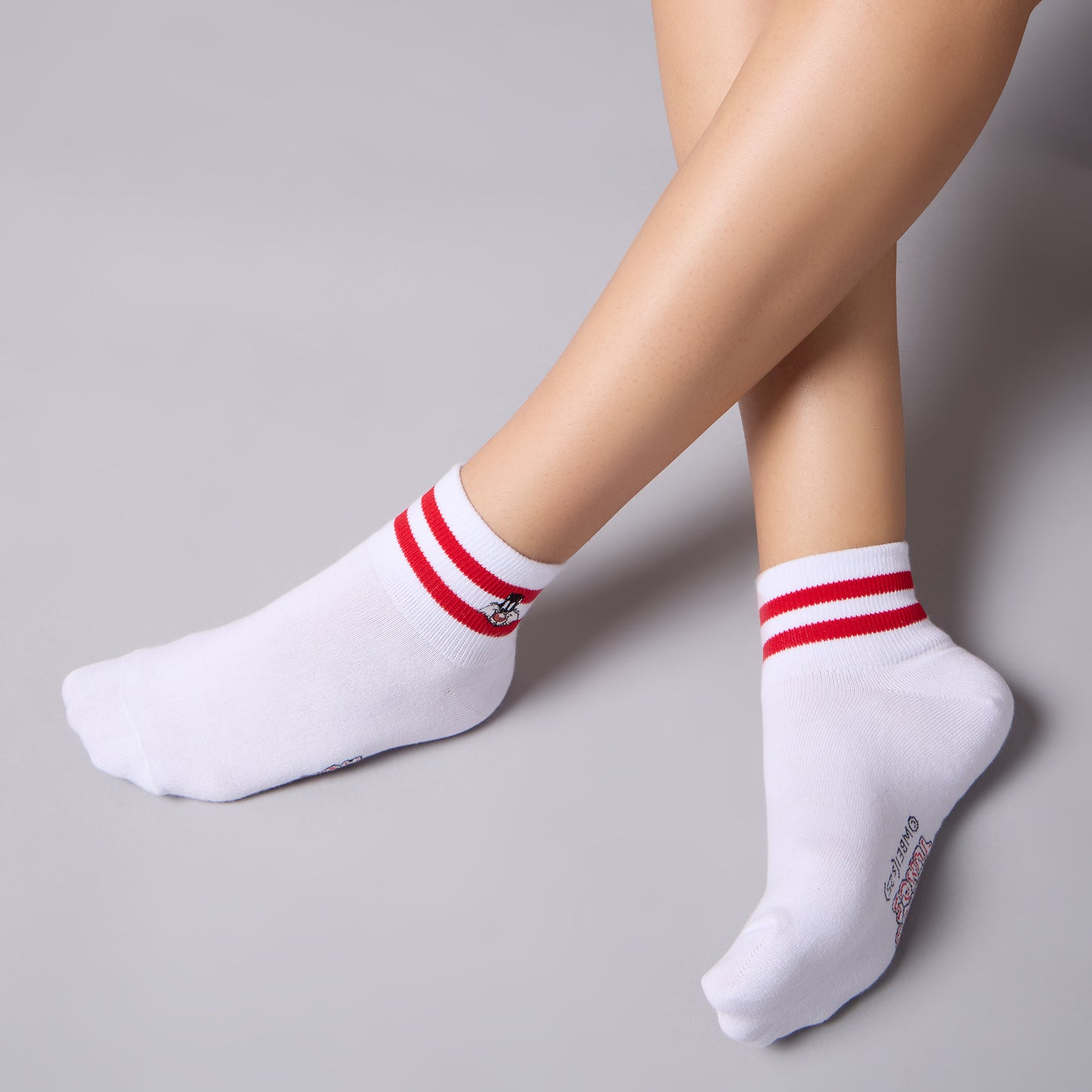 Women’s Looney Tunes Cartoon High Ankle Socks