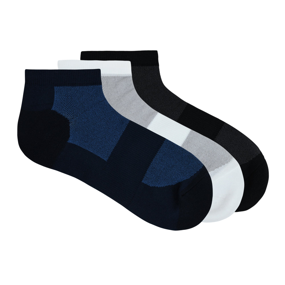 
                      
                        Men’s Atheletic Themed Cushioned High Ankle Socks
                      
                    