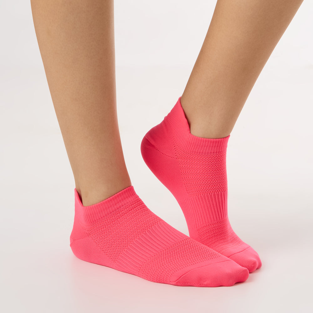 
                      
                        Women’s Essentials Lowcut Ankle Socks
                      
                    