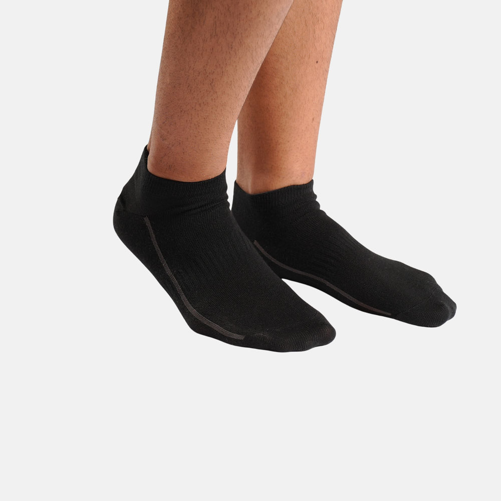 
                      
                        Men’s Cotton Solid Ankle Socks
                      
                    