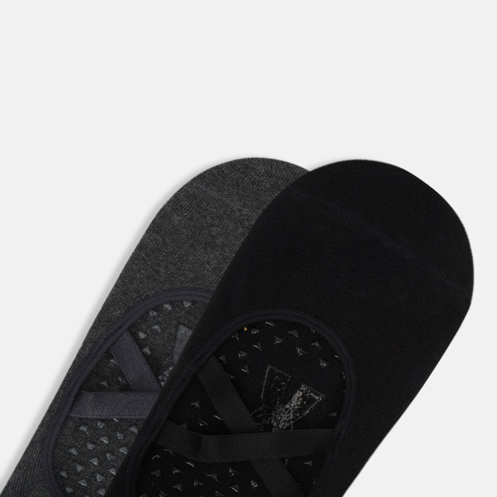 
                      
                        Women’s Studio Collection Yoga & Pilates Socks
                      
                    