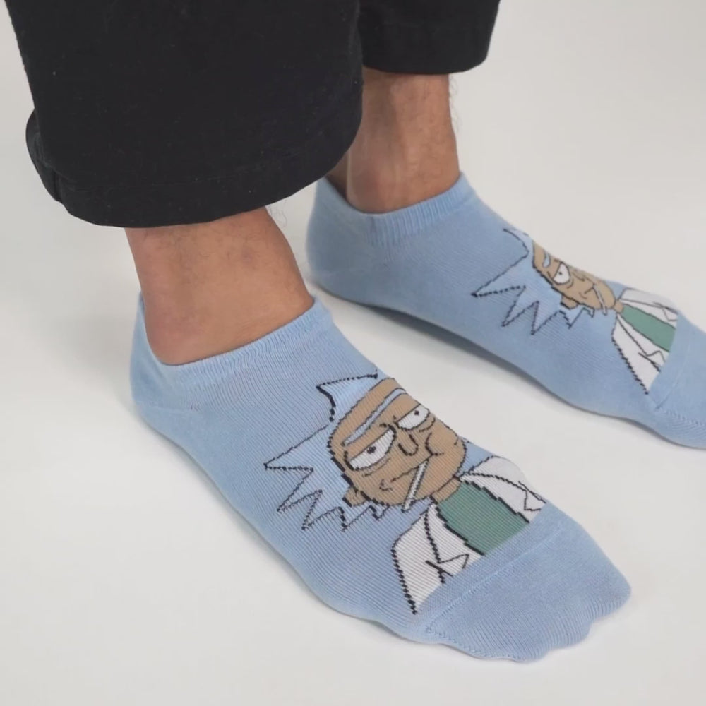 
                      
                        Load and play video in Gallery viewer, Rick and Morty Cotton Lowcut Character socks for Men (Pack of 3) (Free Size) (Blue, Cream)
                      
                    