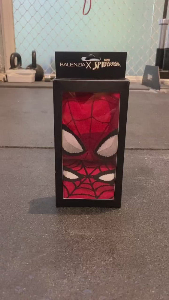 
                      
                        Load and play video in Gallery viewer, Men’s Marvel Avengers Themed Gift Box
                      
                    